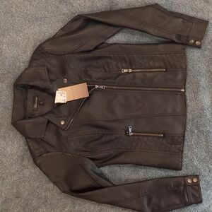 Baccini brand black faux leather jacket size small